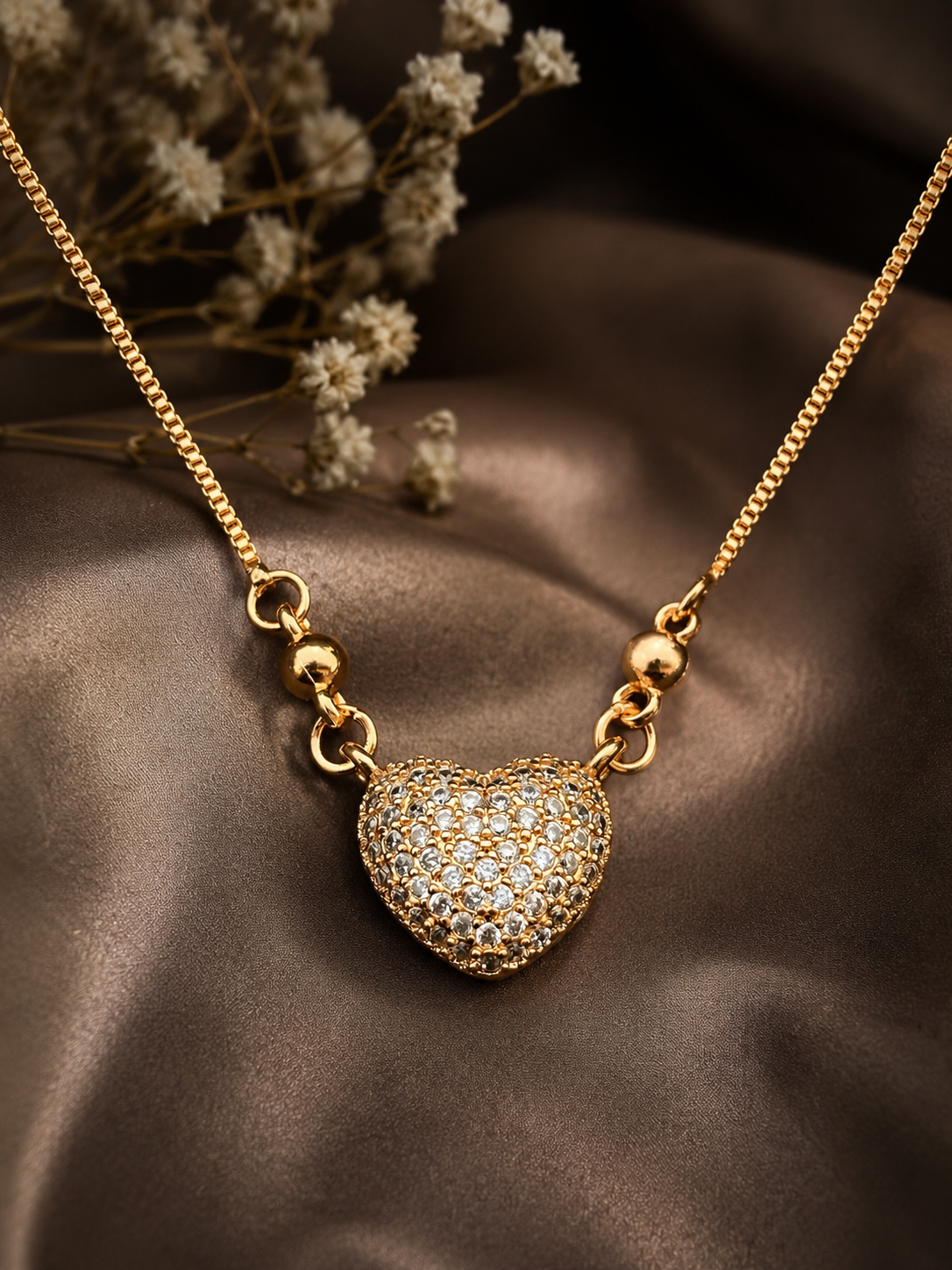 Diamond Elite Elegant Heart Pendant Necklace