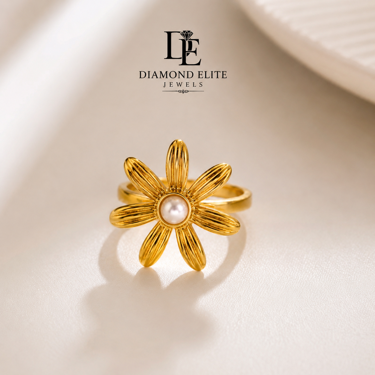Elegant Daisy Blossom Ring Premium Stainless Steel