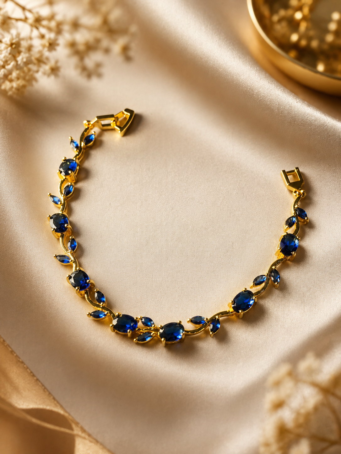 Diamond Elite Royal Blue Tulip Bracelet
