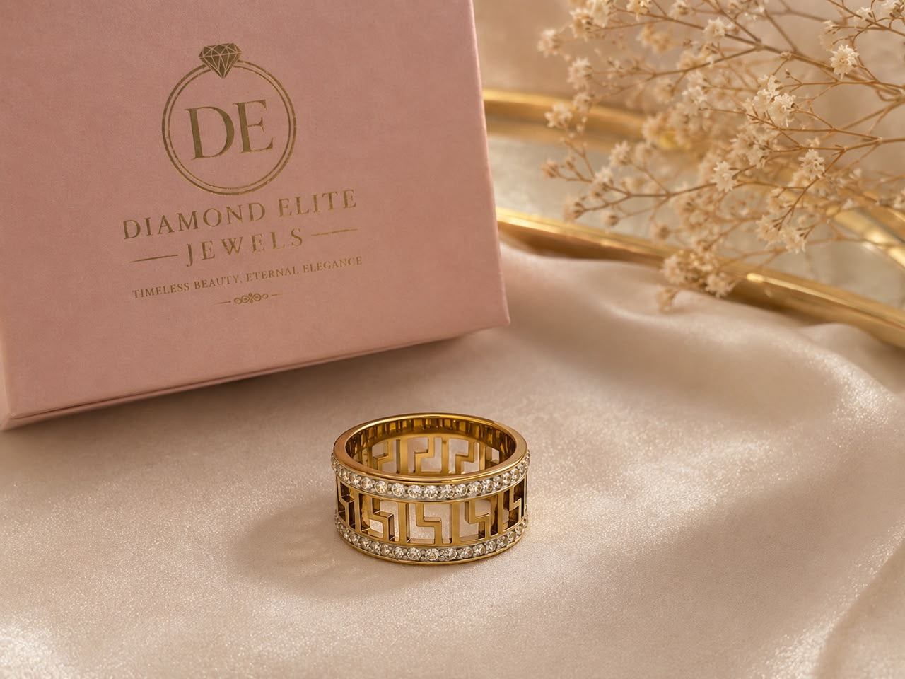 Diamond Elite Luxury Crystal Band Ring